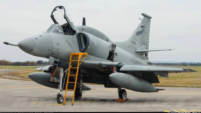 Falleció un piloto militar al estrellarse un A4 en San Luis