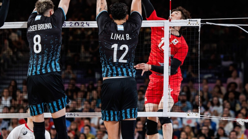 La Selección Argentina de Vóley perdió ante Japón y quedó complicada