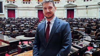 El diputado puertista Germán Kiczka fue visto en Iguazú antes de su desafuero: "¿Me preparás una pieza?"