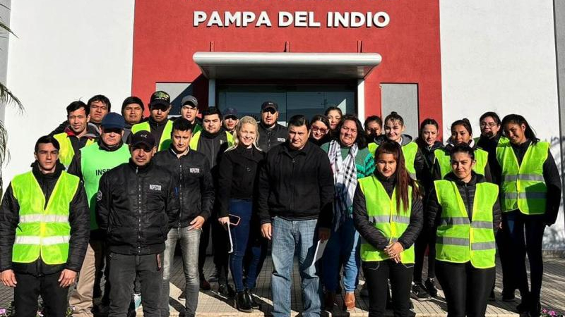 Pampa del Indio: inspectores municipales en acción