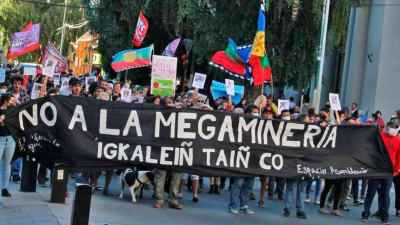 Extractivismo libertario y nuevo ciclo de luchas