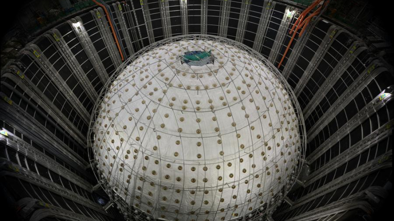 China construyó una enorme esfera subterránea para atrapar "partículas fantasma"