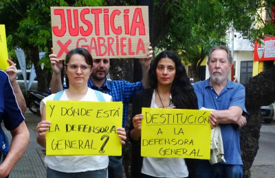 "Evidentemente a alguien molesta y la respuesta a su denuncia fue internarla"