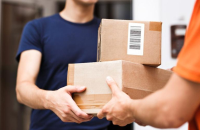 El gobierno eliminará impuestos para hacer compras online en el exterior