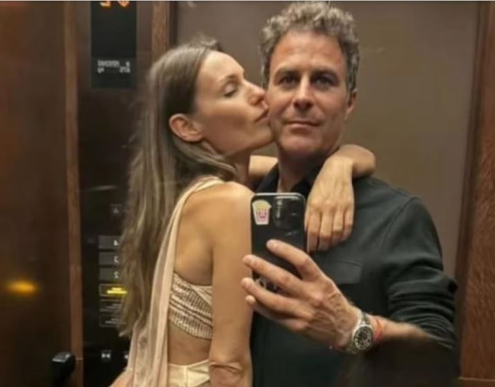 Pampita y novio.JPG
