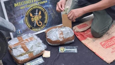 Seguían a un narco y vecinos quisieron evitar la detención