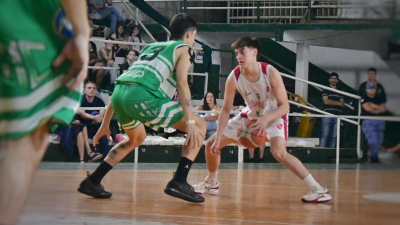 Tercer capítulo de la finalísima entre Regatas Resistencia-Hindú Club