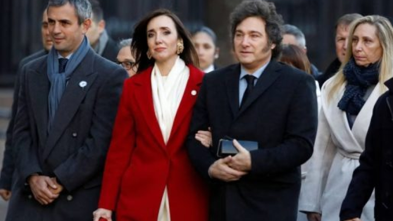 Milei advirtió que la sesión por la expulsión de Kueider "es inválida"