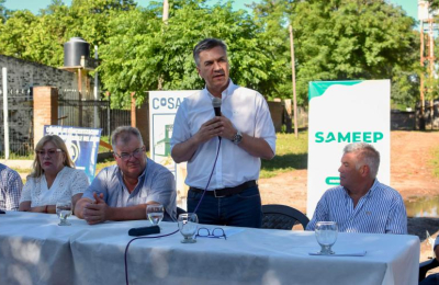 Zdero firmó el convenio para inicio de obra del acueducto Zaparinqui-Castelli
