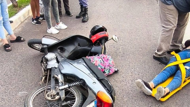 Puerto Vilelas: murió una mujer que cayó de su moto tras ser atacada por motochorros