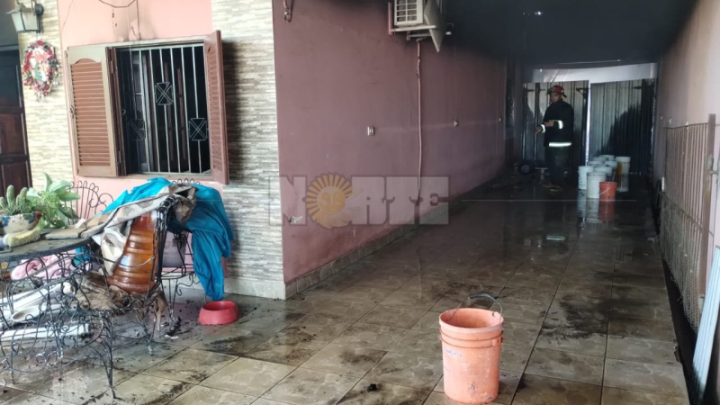 Una joven murió quemada mientras dormía y sus padres se salvaron