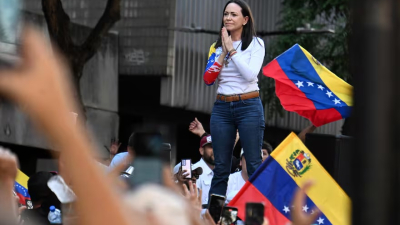 Tensión total en Venezuela: fuerzas del régimen detuvieron a Corina Machado