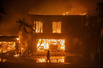 LA fires 01.jpg