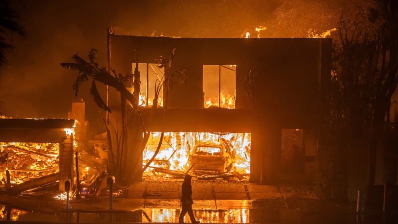 Cómo influye el cambio climático en los incendios de Los Ángeles