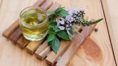 La infusión que limpia los riñones: combate las infecciones urinarias y elimina los cálculos