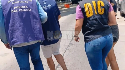 Una pareja apuñaló con un destornillador a un hombre