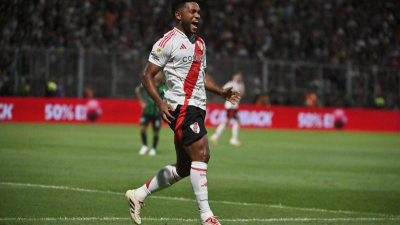 River cambió la cara a tiempo y cosechó su primer triunfo en condición de visitante
