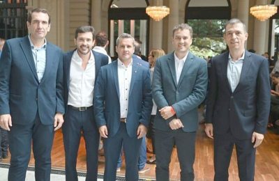 Los "radicales con peluca" saltaron el cerco y se suman a LLA