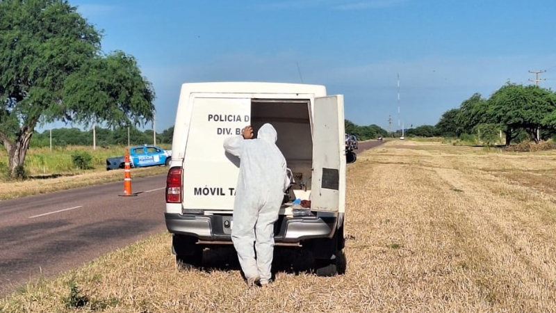 Investigan el fallecimiento de excomisario: lo encontraron muerto sobre la ruta 9