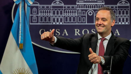 manuel-adorni.jpg