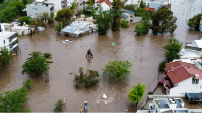 Fuerte diagnóstico del gobierno bonaerense sobre Bahía Blanca tras el trágico temporal: "Hay que reconstruir la ciudad"