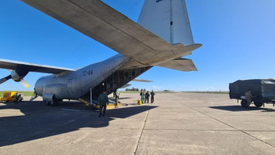 Militares, botes y bombas de desagüe: cómo es el trabajo de las Fuerzas Armadas