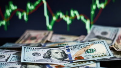 El dólar paralelo supera los $1300 y marcan el mayor valor en siete meses