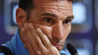 Scaloni ante las bajas: "Hay que adaptarse a las circunstancias"