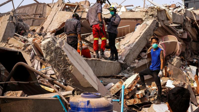 Podrían llegar a ser más de 10.000 las víctimas del terremoto en Myanmar