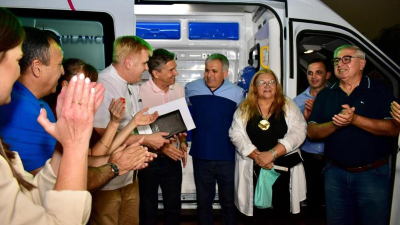 Zdero refuerza el sistema sanitario con nuevas ambulancias para los hospitales
