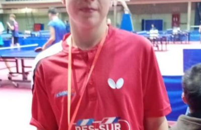 Tenis de mesa: medalla de oro para el chaqueño Juan Cruz Axon