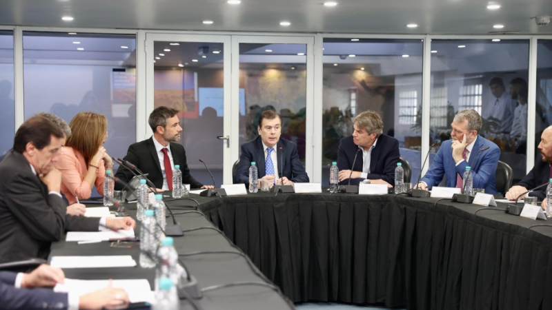 Cumbre de gobernadores en el CFI, con la sostenibilidad fiscal y la obra pública como ejes