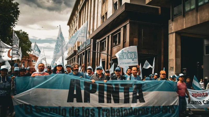 Julio Ramsky: "Es la misma política de los ‘90, pero ahora van más a fondo"