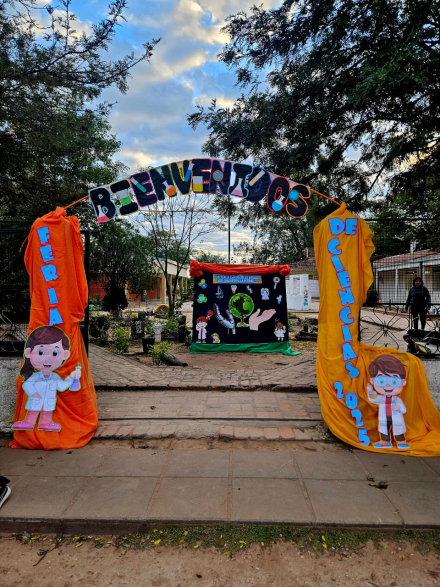 Feria de ciencias Los Frentones 1.jpg