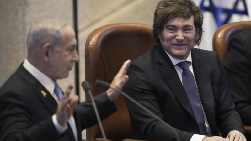 Ordenan reforzar la seguridad en las embajadas argentinas en otros países