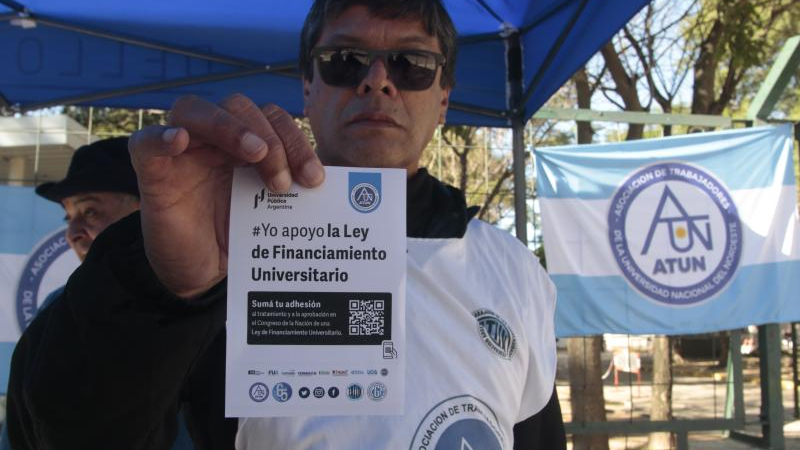 Paro docente en la UNNE por salarios, presupuesto y ley de financiamiento