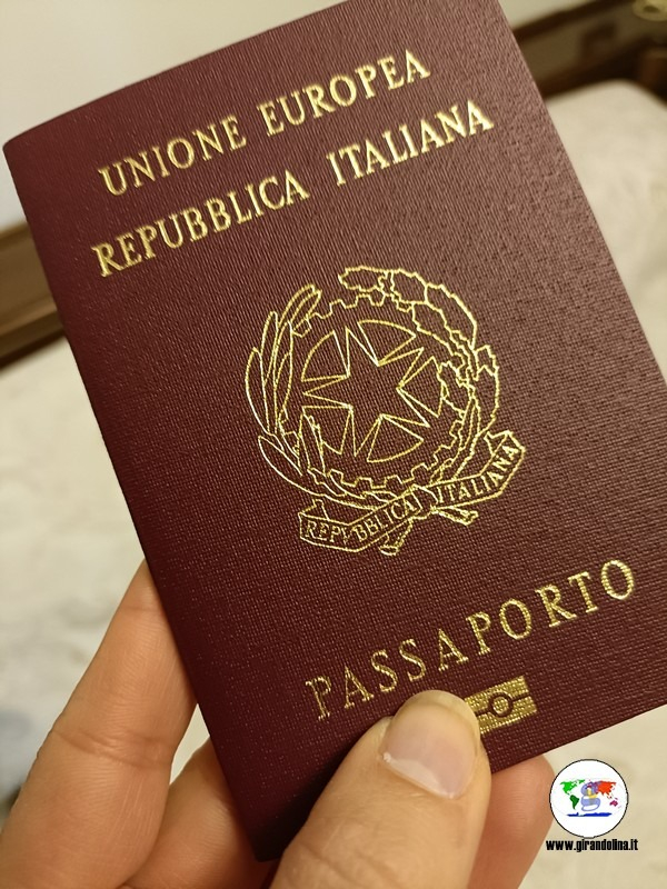 passaporto italiano2.jpg