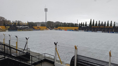 Se suspendió un partido por un temporal de nieve