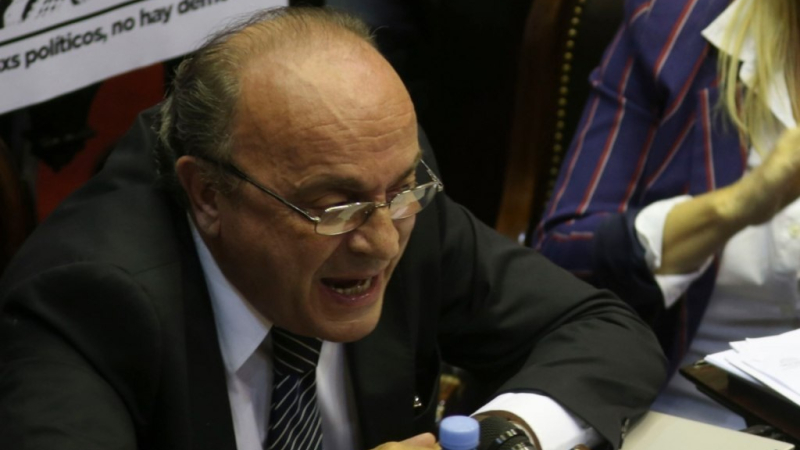 Leopoldo Moreau: "La detención arbitraria de Cristina Kirchner es la venganza por el castigo a los genocidas"