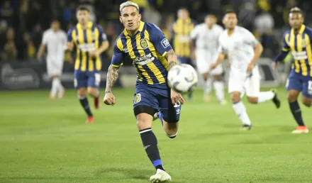 enzo-copetti-rosario-central-2png.webp