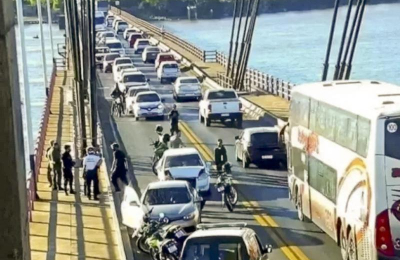 El puente Chaco-Corrientes como espejo de una emergencia sin respuesta