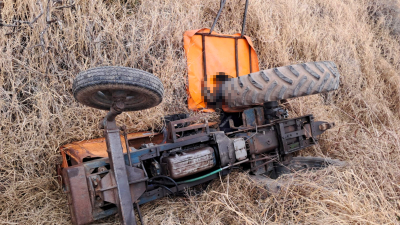 Tragedia en el paraje El Triángulo: un hombre murió aplastado por su tractor en zona rural