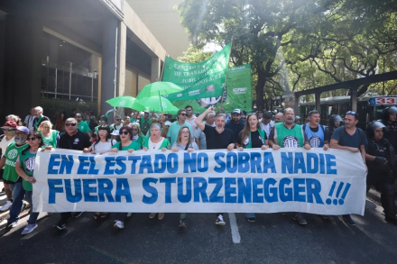 32. Contratapa.JPG