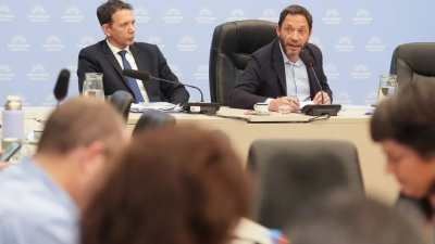 La oposición se impuso y eligió a Maximiliano Ferraro al frente de la comisión investigadora