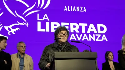 Milei creó una mesa política nacional y convoca a los gobernadores
