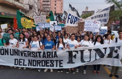 Veto de Milei: el Chaco y Corrientes unen sus voces en defensa de la universidad pública