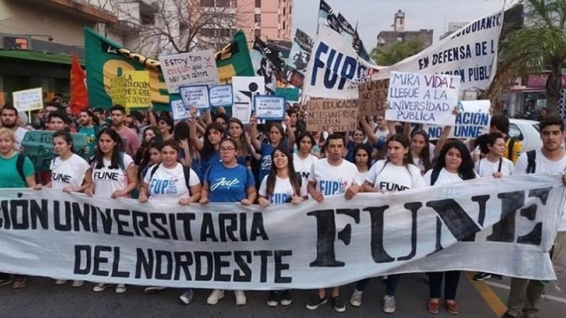 Veto de Milei: el Chaco y Corrientes unen sus voces en defensa de la universidad pública