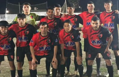 Debut histórico del Deportivo Enrique Urien en la Liga de Fútbol