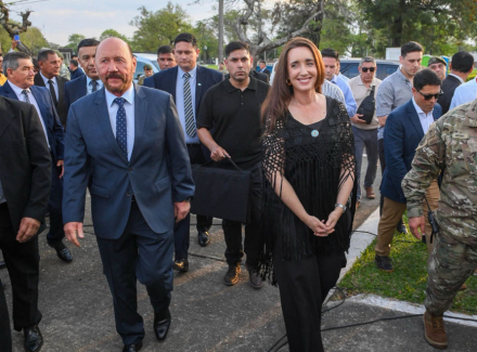 victoria villarroel gildo insfran03.jpg