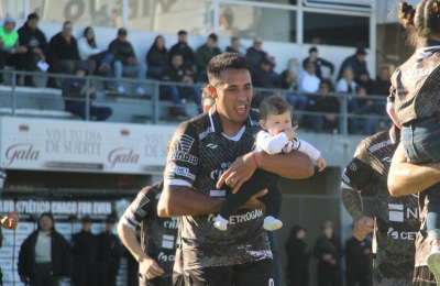 For Ever vuela a Buenos Aires sin su goleador: se lesionó el "Mono" Romero